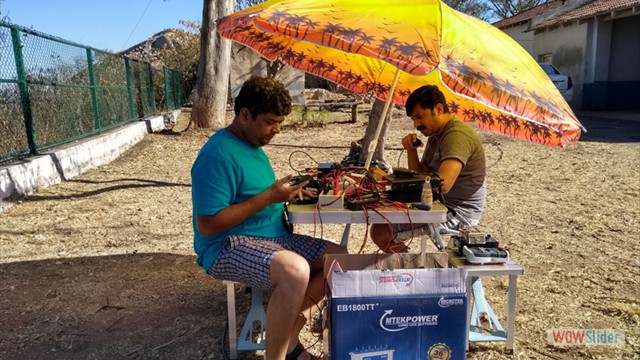 VU3JYU- JEGAN   and VU3CIQ-ARVIND   in QSO and we are geared up with Solar panel     and a battery to power our rigs.